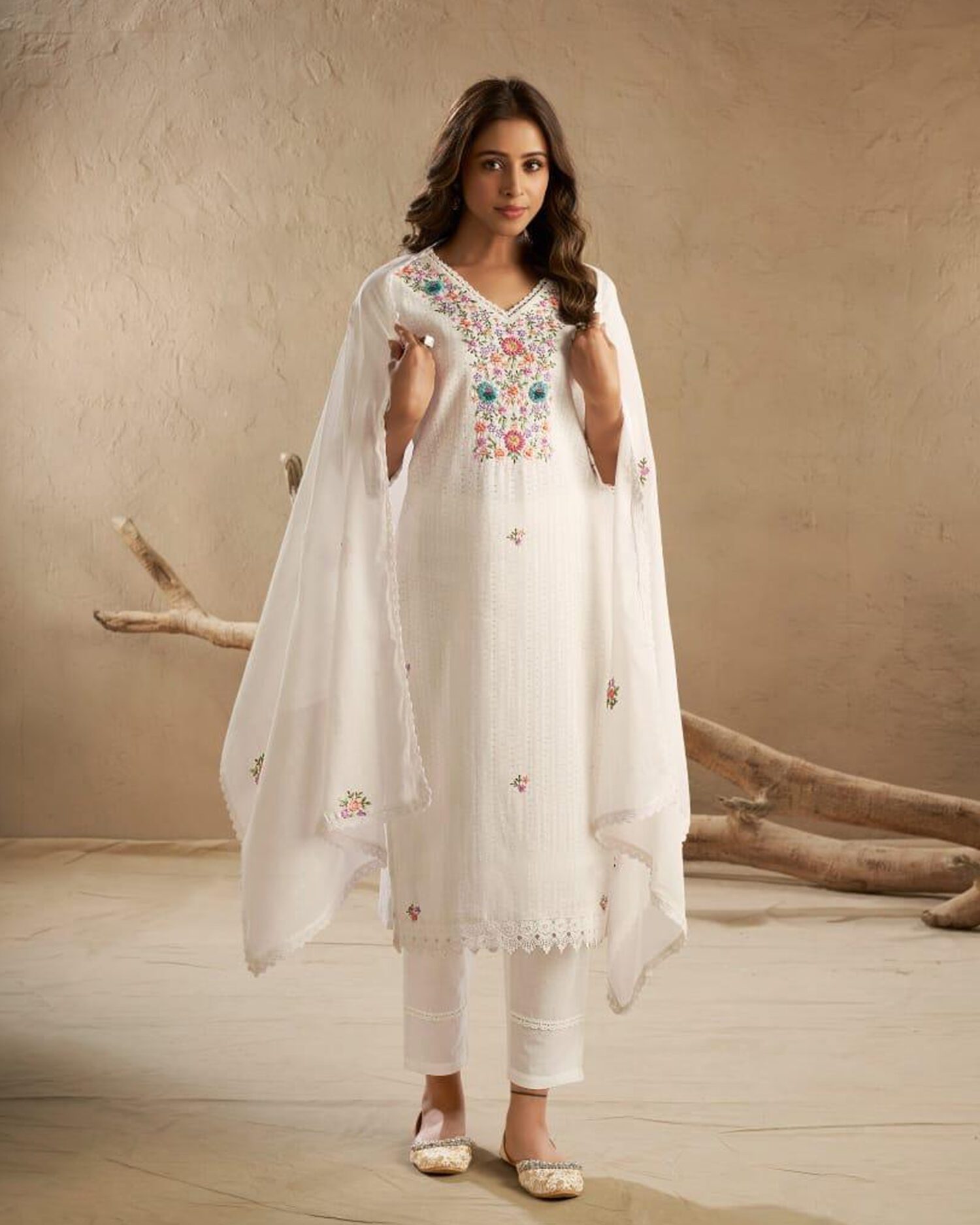 embroidery design three-piece kurta