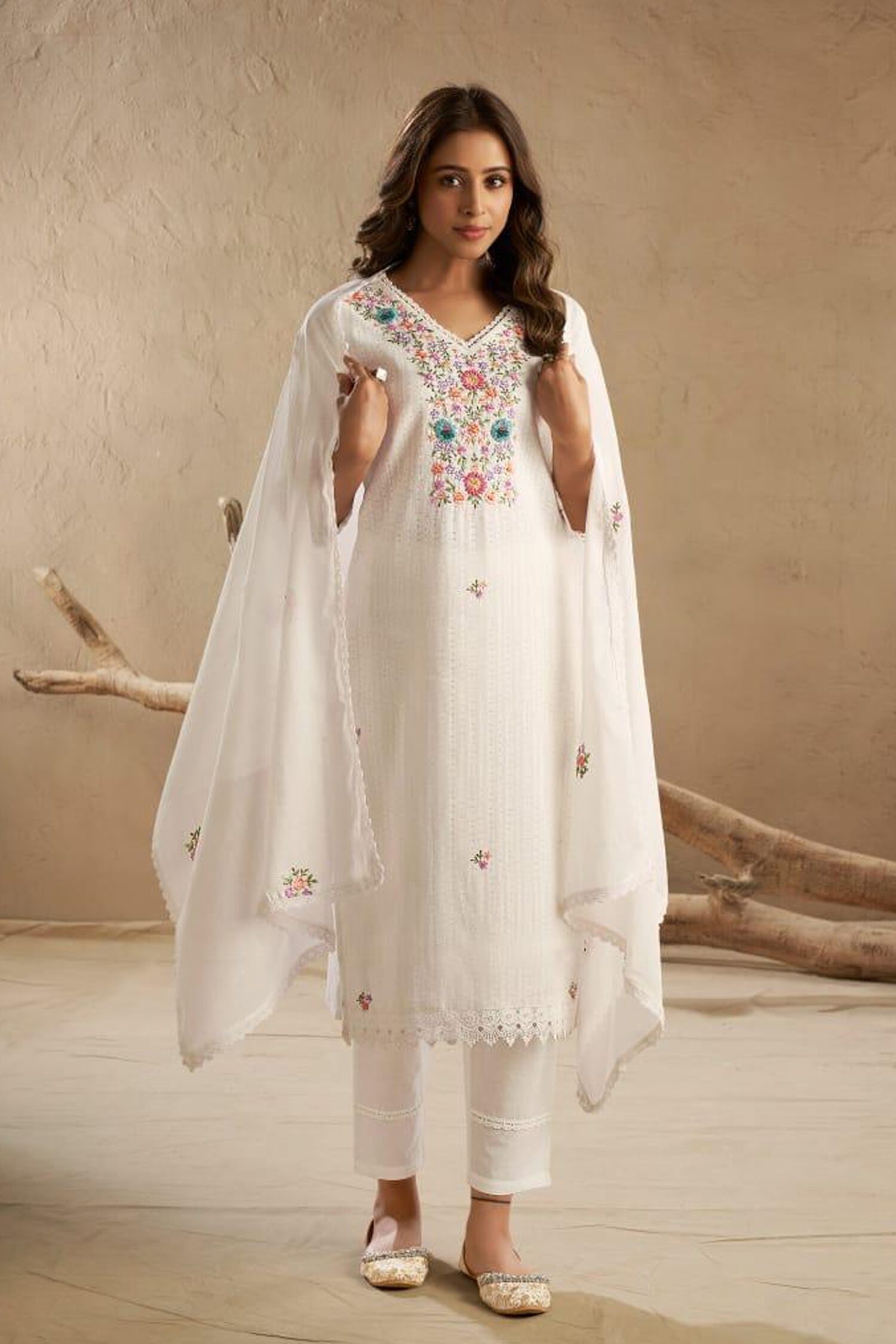 embroidery design three-piece kurta