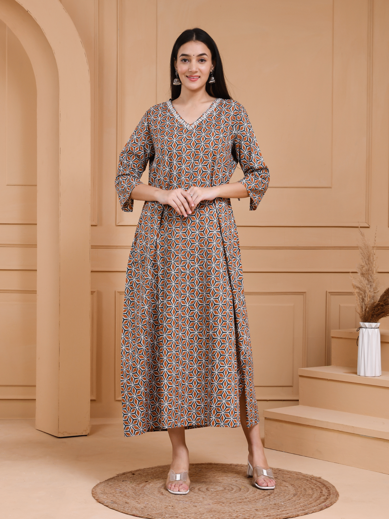 Women Vibrant Blockprint V-Neck Long Kurti