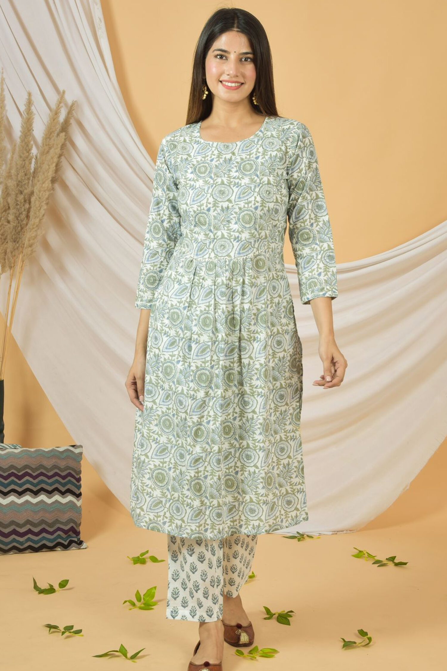 floral printed two-piece kurta with pant