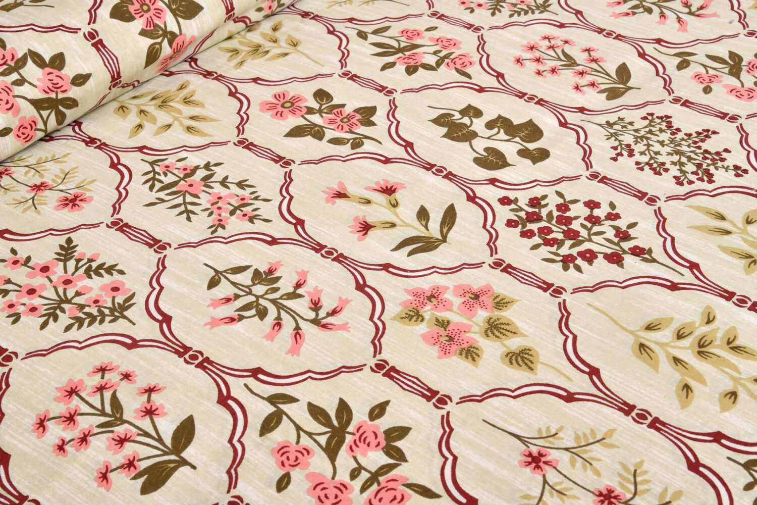 Dark Pink floral Printed Bedsheet