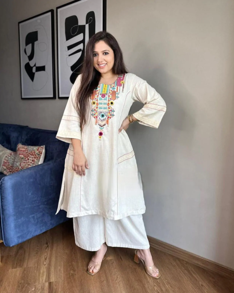 Embroidery Khadi Two-Piece Kurta with Palazzo Pant