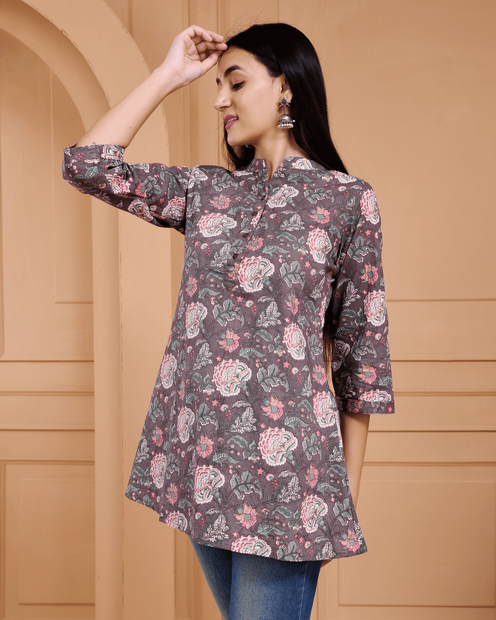 Women Floral Print Short Kurti