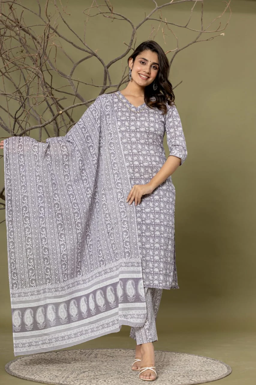 Grey Three-Piece Kurta with Pant